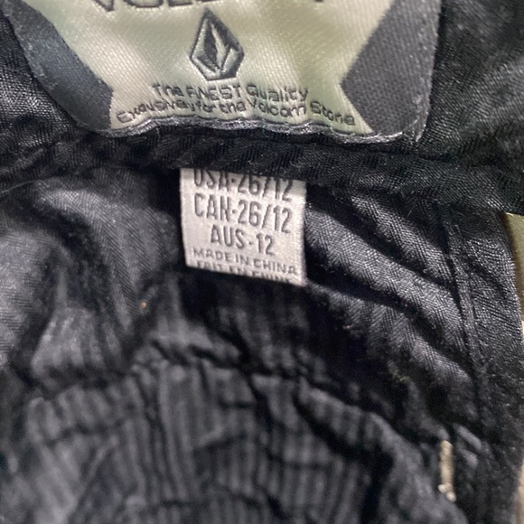 Volcom Boy's 12(26/12) VMonty Khaki Colored Straight Leg Chino Pants - Picture 3 of 5